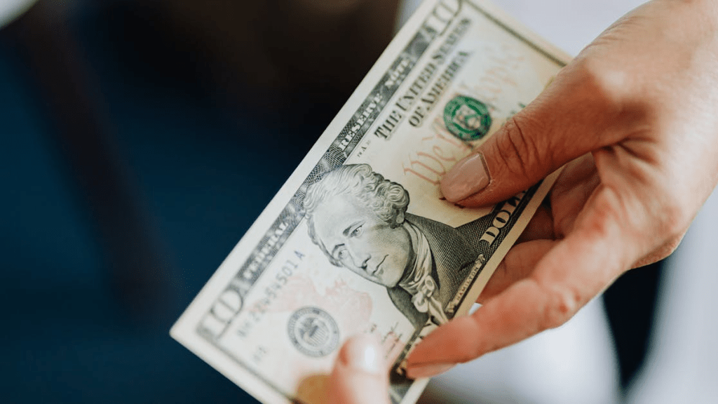 Smart business borrowing: balancing liquidity, leverage, and efficiency